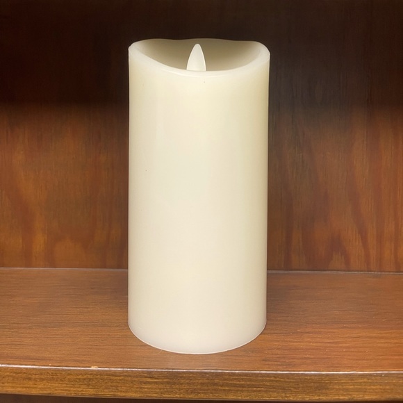 Moving Flame Other - Vanilla Scented Wax LED Candle